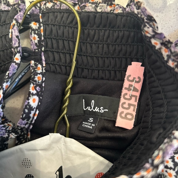 Lulu’s Evalina Floral Print Mock Neck Midi Dress. Size S. Perfect condition - Picture 3 of 7